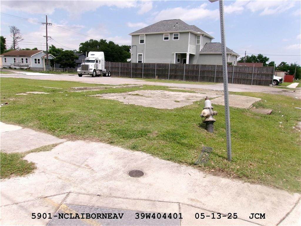 5901 Claiborne Avenue - Photo 1