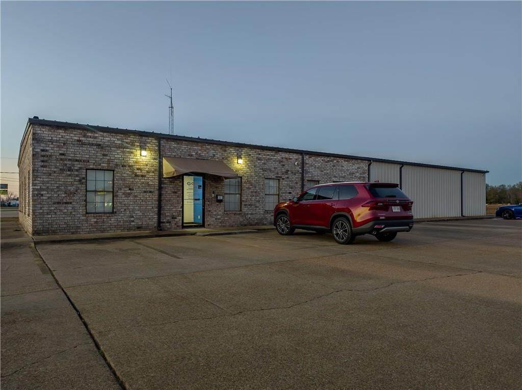 2112 Bolton Avenue - Photo 1