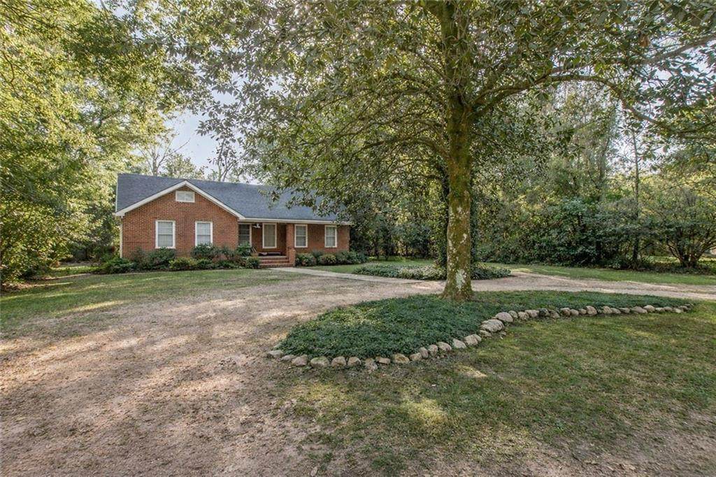 1126 Founders Drive - Photo 1
