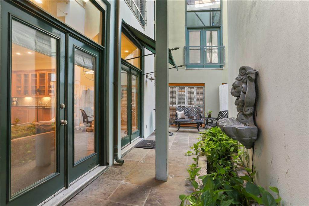 609 Governor Nicholls Street - Photo 1