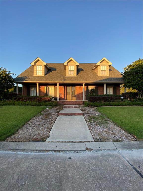 620 Oak Tree Road - Photo 1