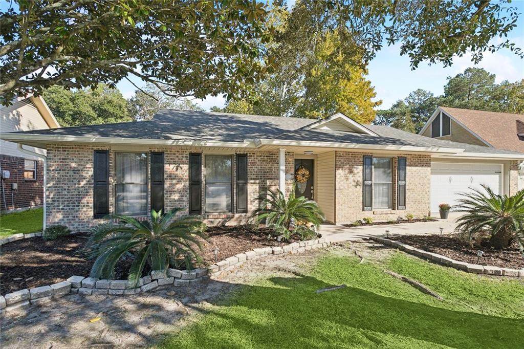 612 Lake Superior Drive - Photo 1