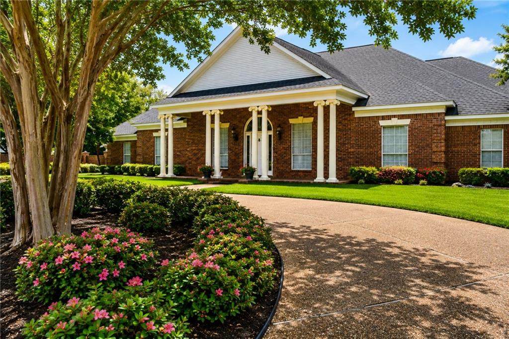 6714 Tennyson Oaks Lane - Photo 1