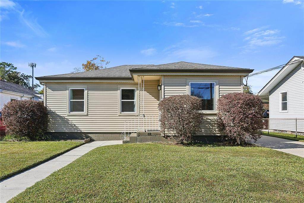 292 Halsey Drive - Photo 1