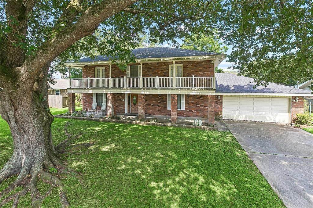 412 Oak Lane - Photo 1