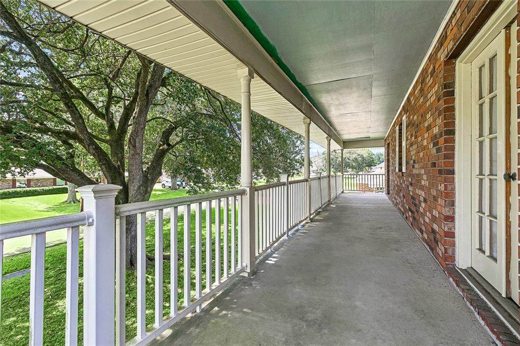https://bt-photos.global.ssl.fastly.net/neworleans/orig_boomver_2_2535813-2.jpg