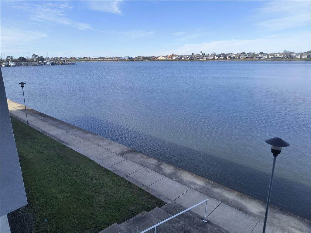 https://bt-photos.global.ssl.fastly.net/neworleans/orig_boomver_2_2537708-2.jpg