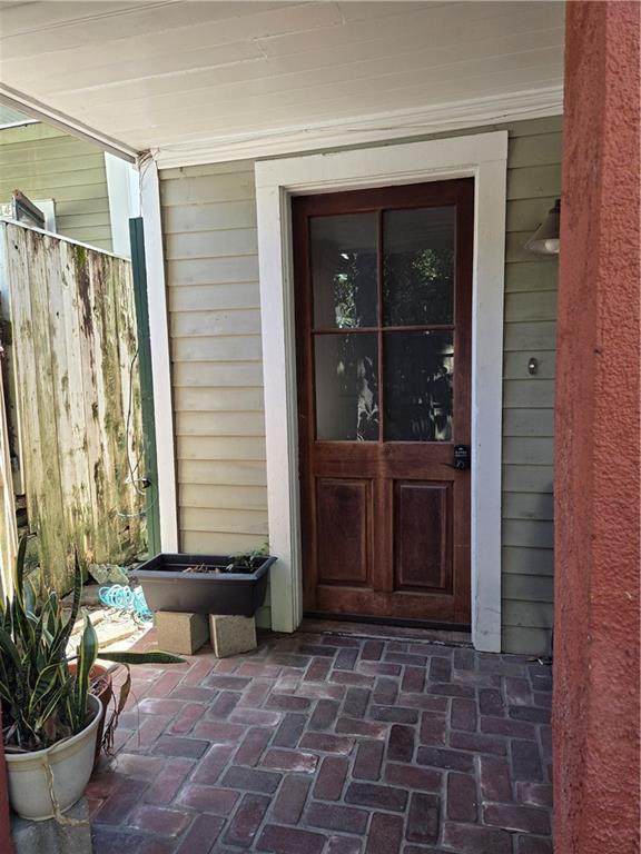 1018 Josephine Street - Photo 1