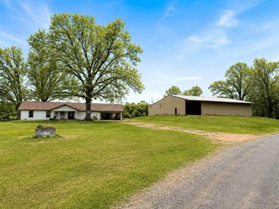 377 Paulk Road - Photo 1