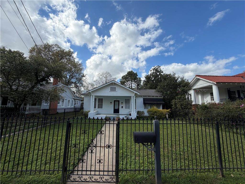 2322 Jackson Street - Photo 1