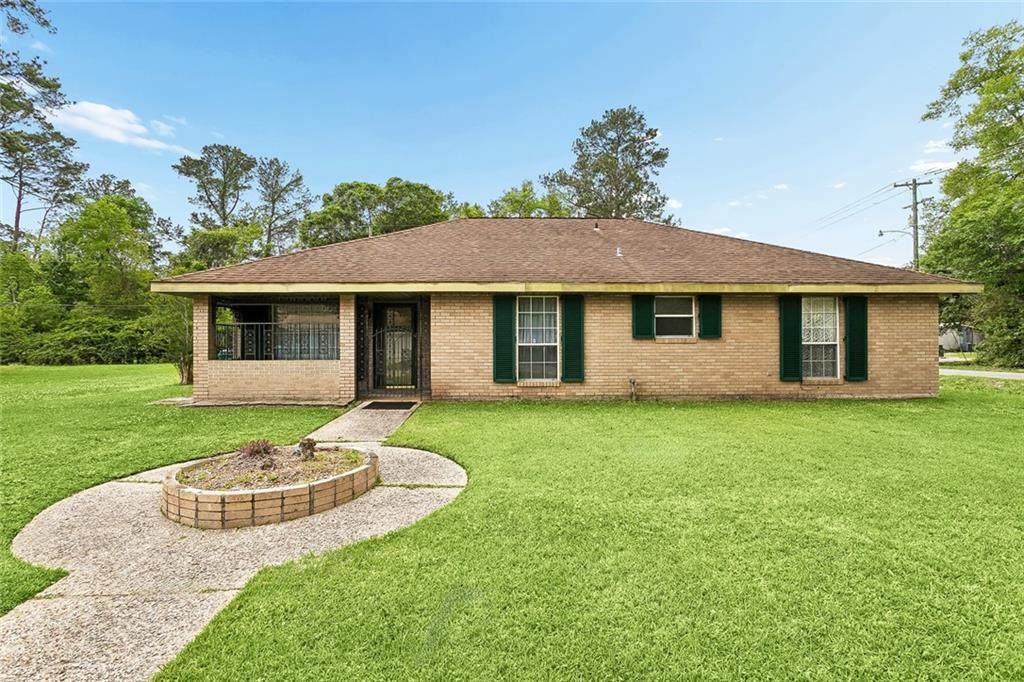 1763 Mcarthur Drive - Photo 1