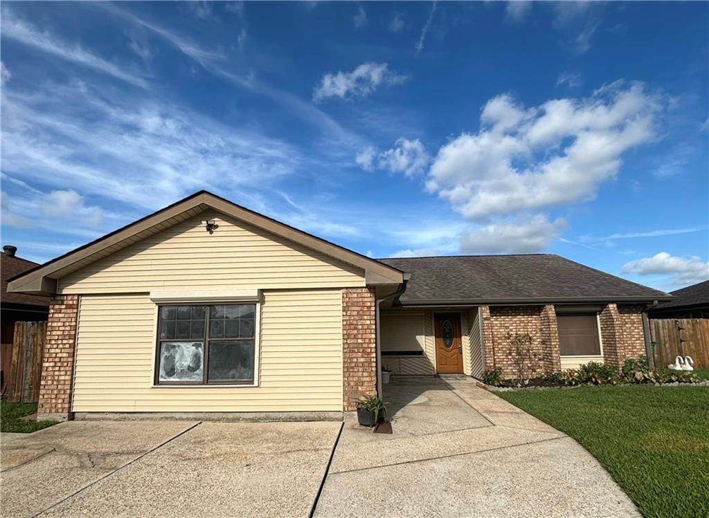 1605 Armagh Drive - Photo 1