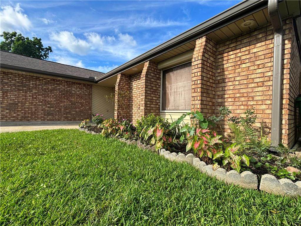https://bt-photos.global.ssl.fastly.net/neworleans/orig_boomver_2_2549348-2.jpg