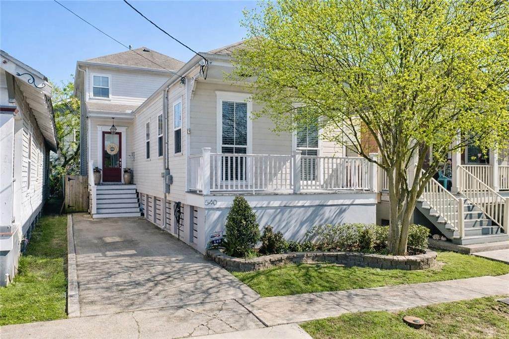 540 Hennessey Street - Photo 1