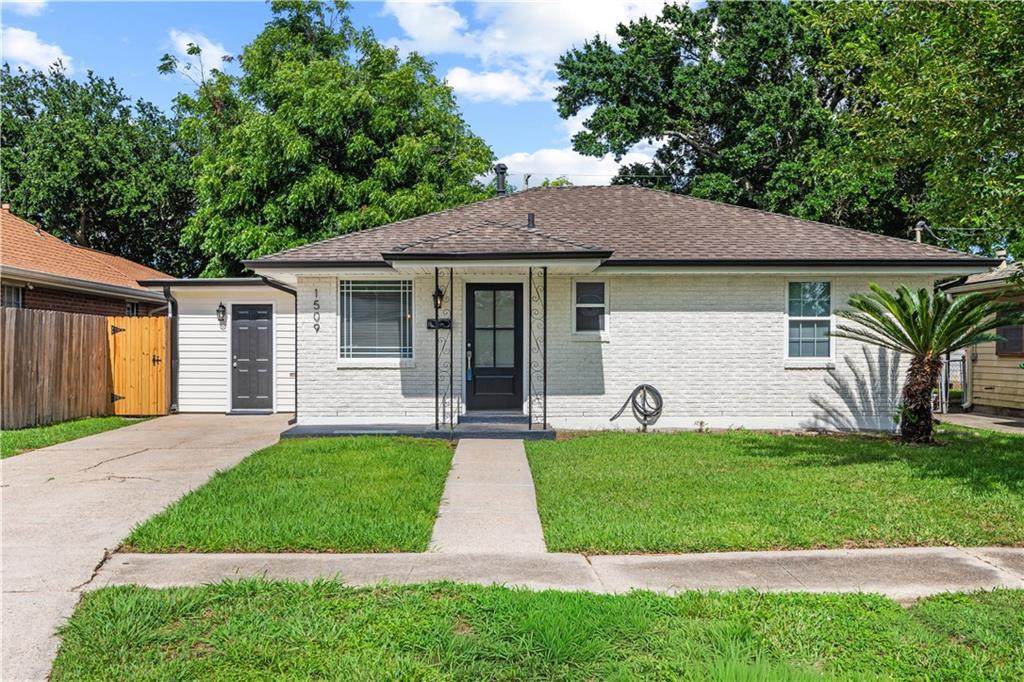 1509 Taft Park - Photo 1