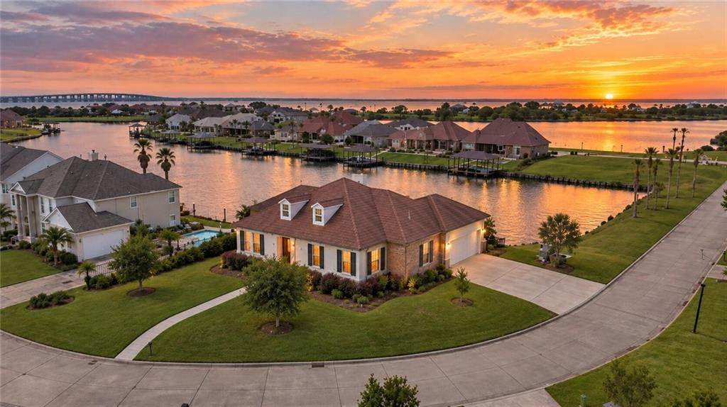 1632 Vela Cove - Photo 1