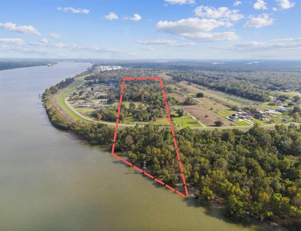 3019 English Turn Road - Photo 1