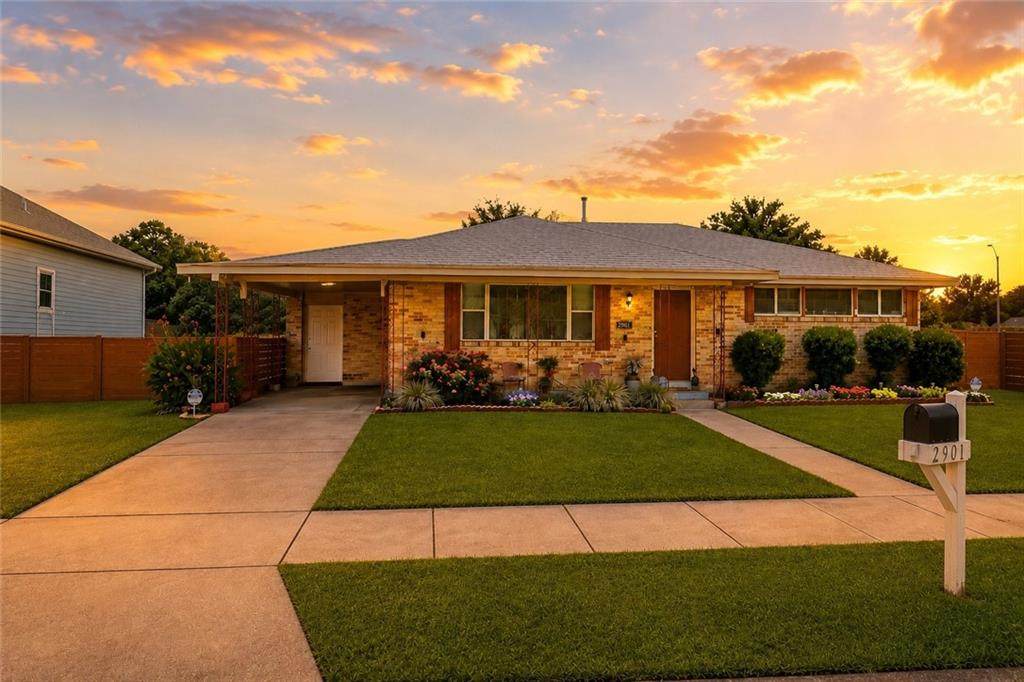2901 Lyndell Drive - Photo 1