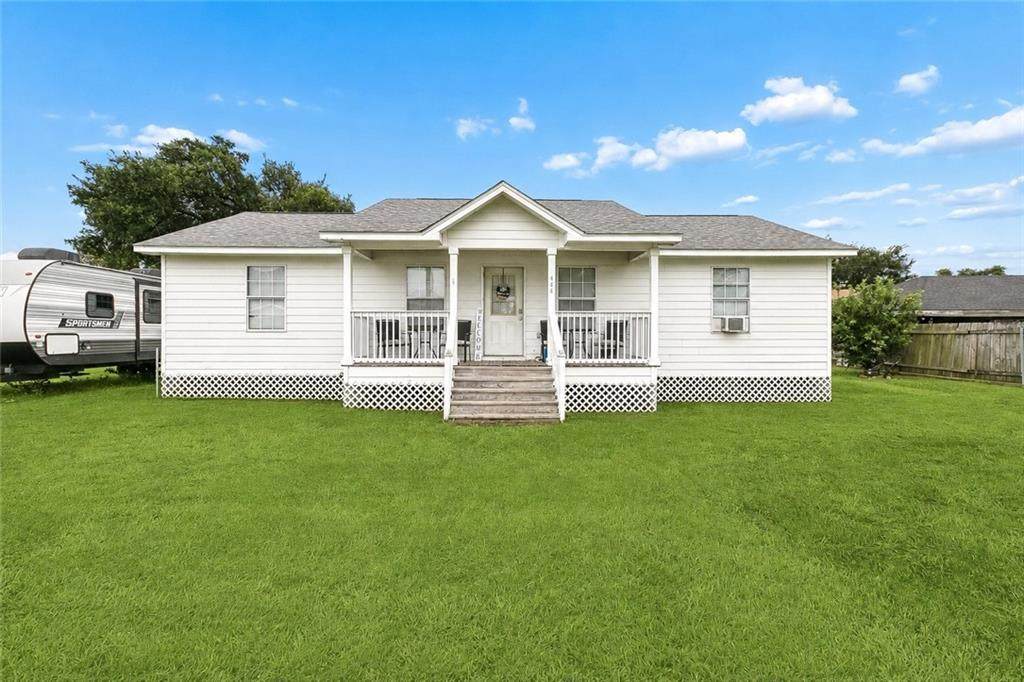 444 Harding Street - Photo 1