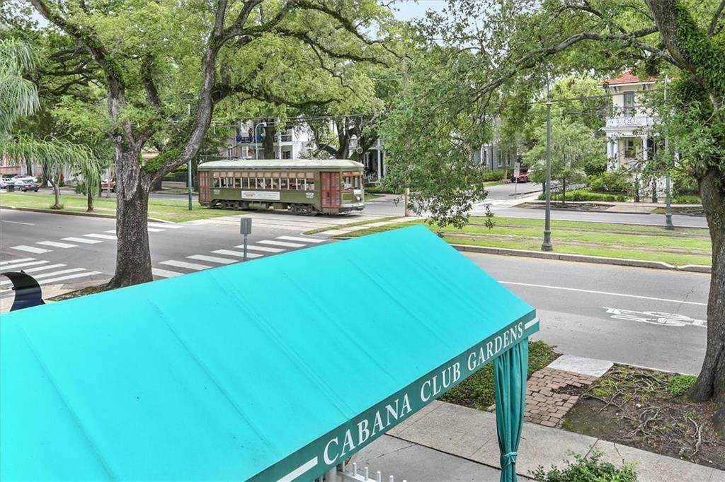 2833 St Charles Avenue - Photo 1