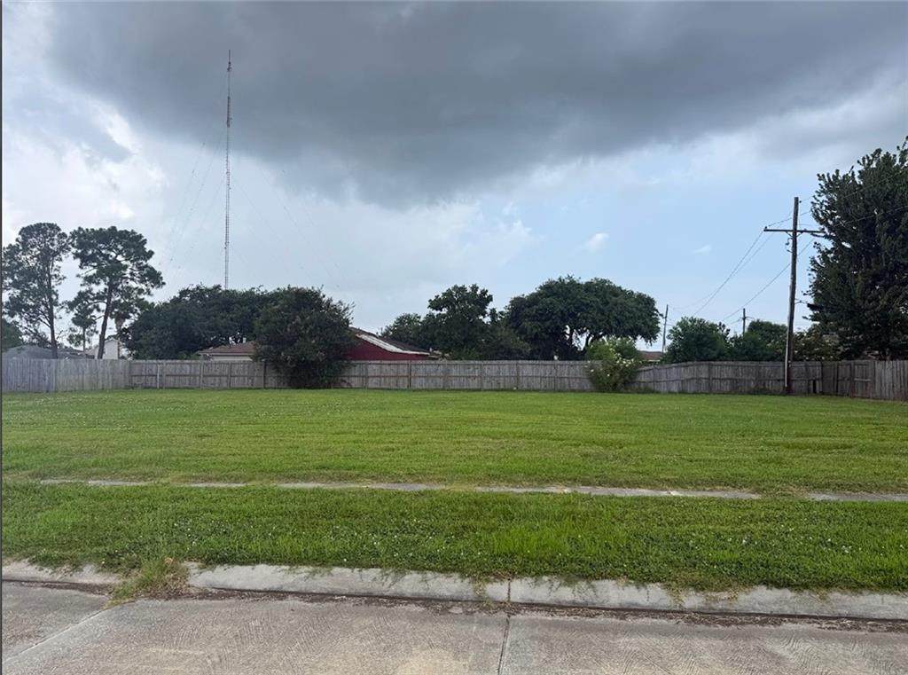 3608 Lyndell Drive - Photo 1