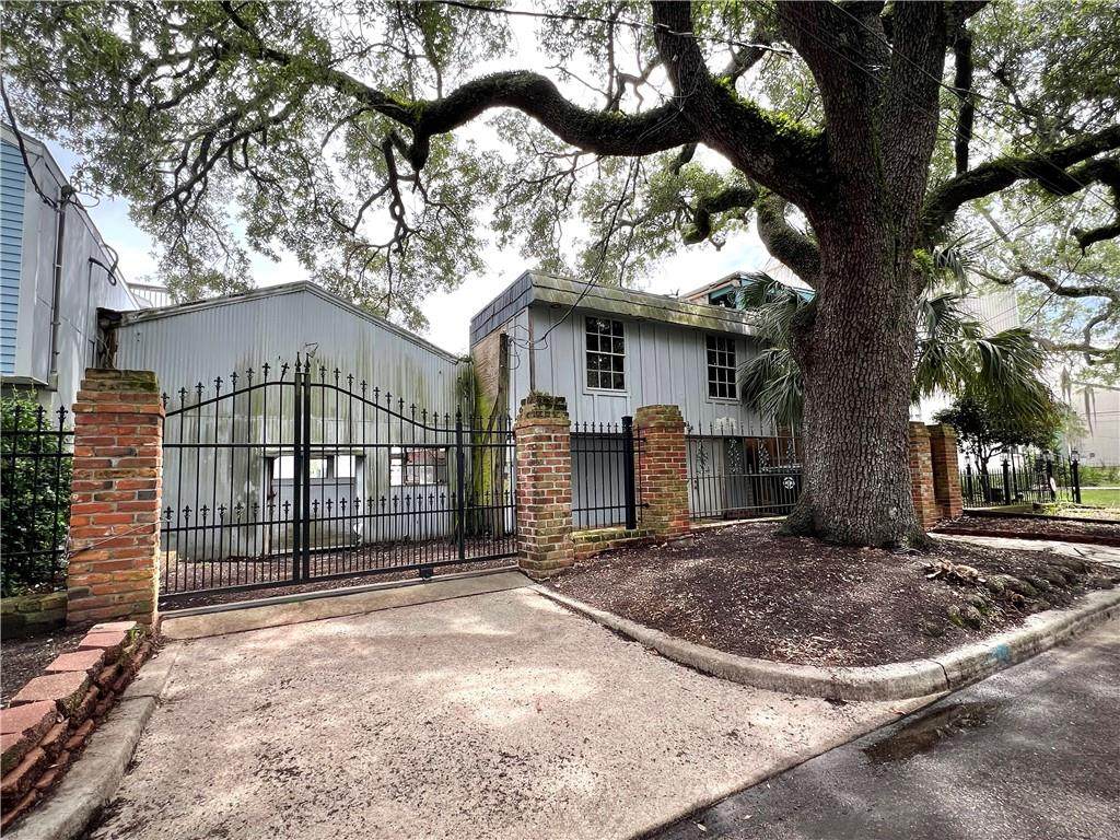 https://bt-photos.global.ssl.fastly.net/neworleans/orig_boomver_2_2565064-2.jpg