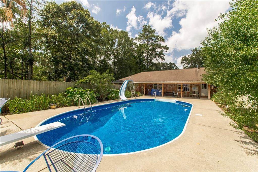 281 Oak Road - Photo 1