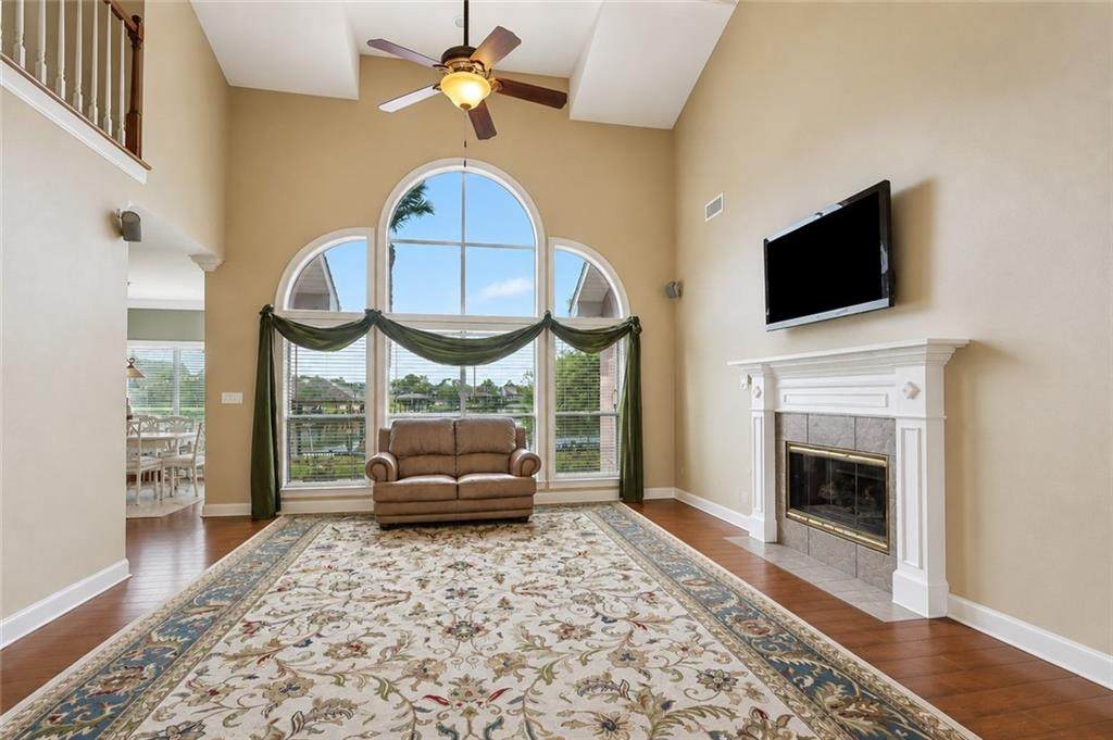 https://bt-photos.global.ssl.fastly.net/neworleans/orig_boomver_2_2565298-2.jpg
