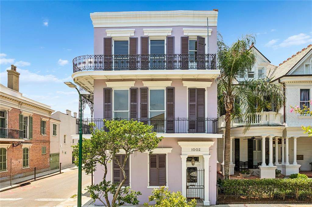 1002 Esplanade Avenue - Photo 1