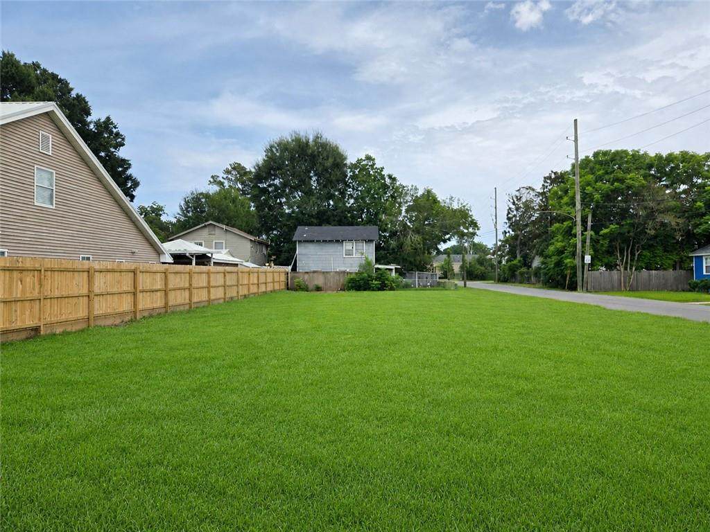 201 Newman Avenue - Photo 1