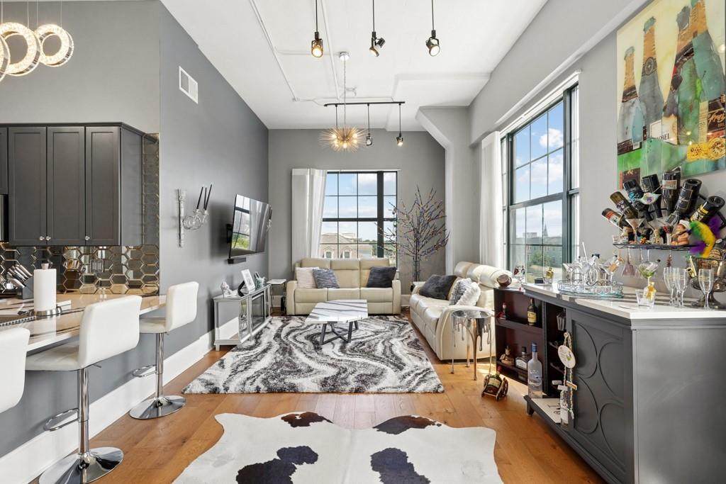 1201 Canal Street - Photo 1