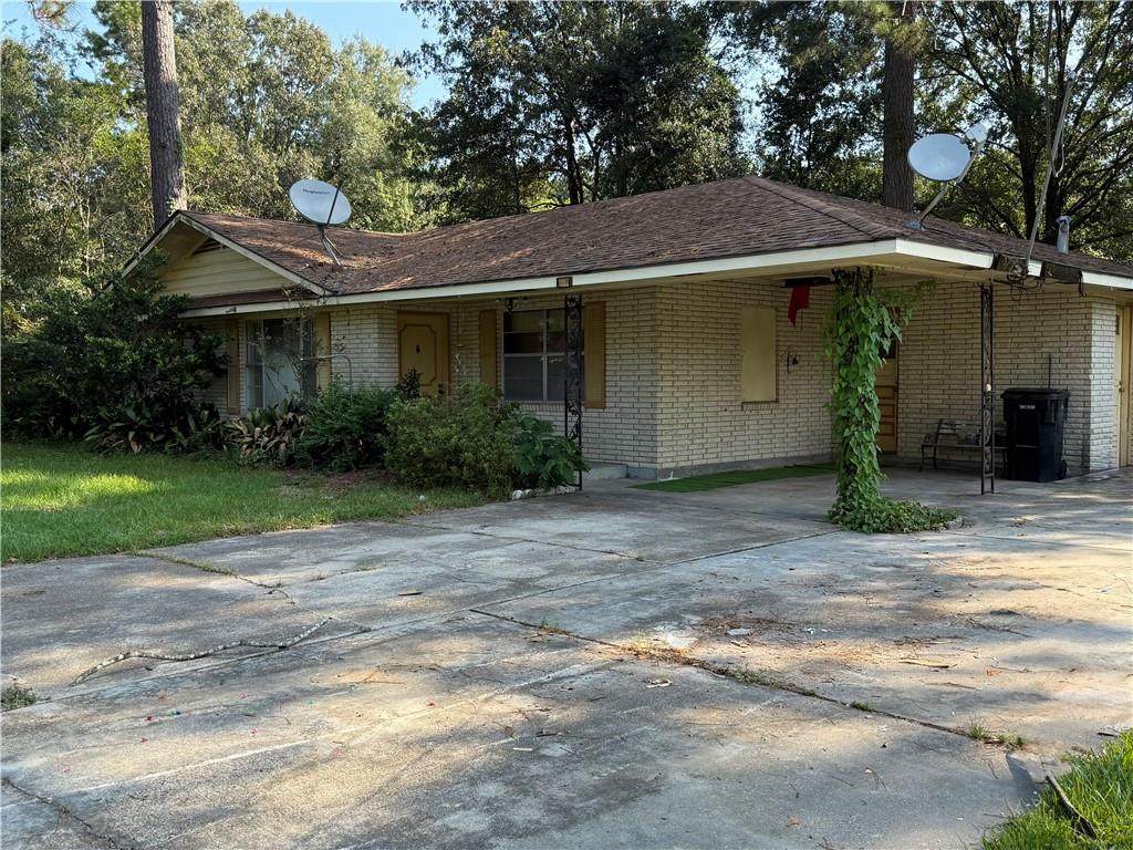 45458 Puma Drive - Photo 1