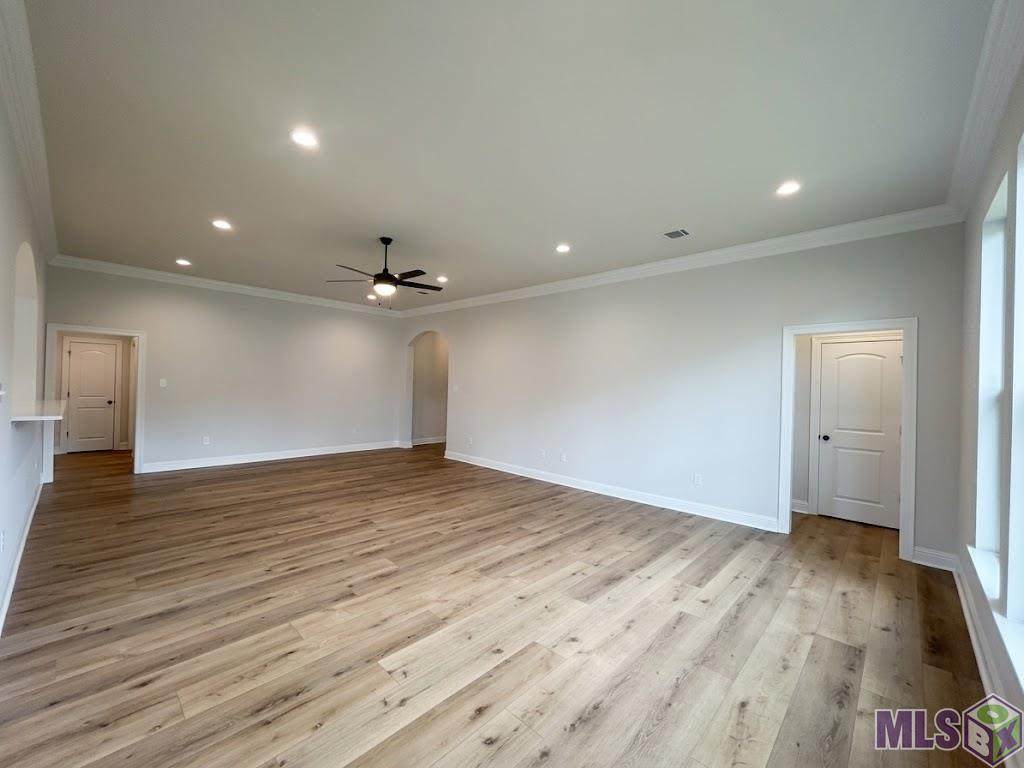 https://bt-photos.global.ssl.fastly.net/neworleans/orig_boomver_2_NO2026008326-2.jpg