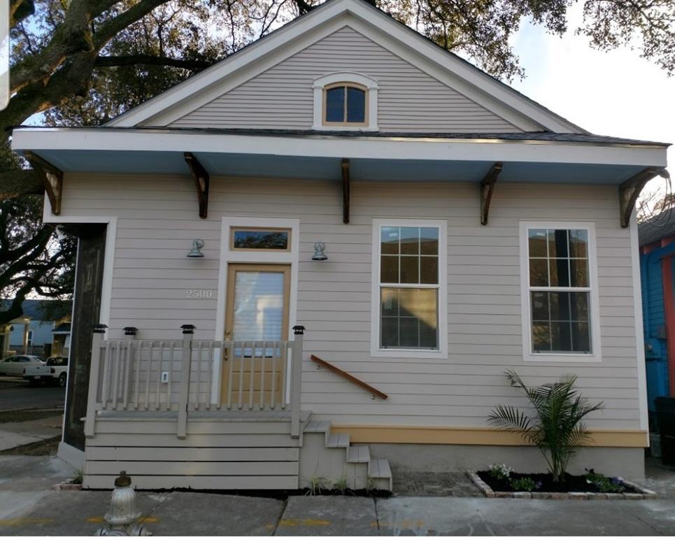 2500 D'abadie Street - Photo 1