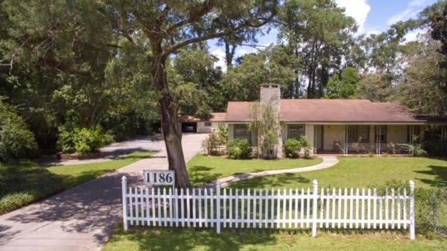 1186 Fremaux Avenue - Photo 1
