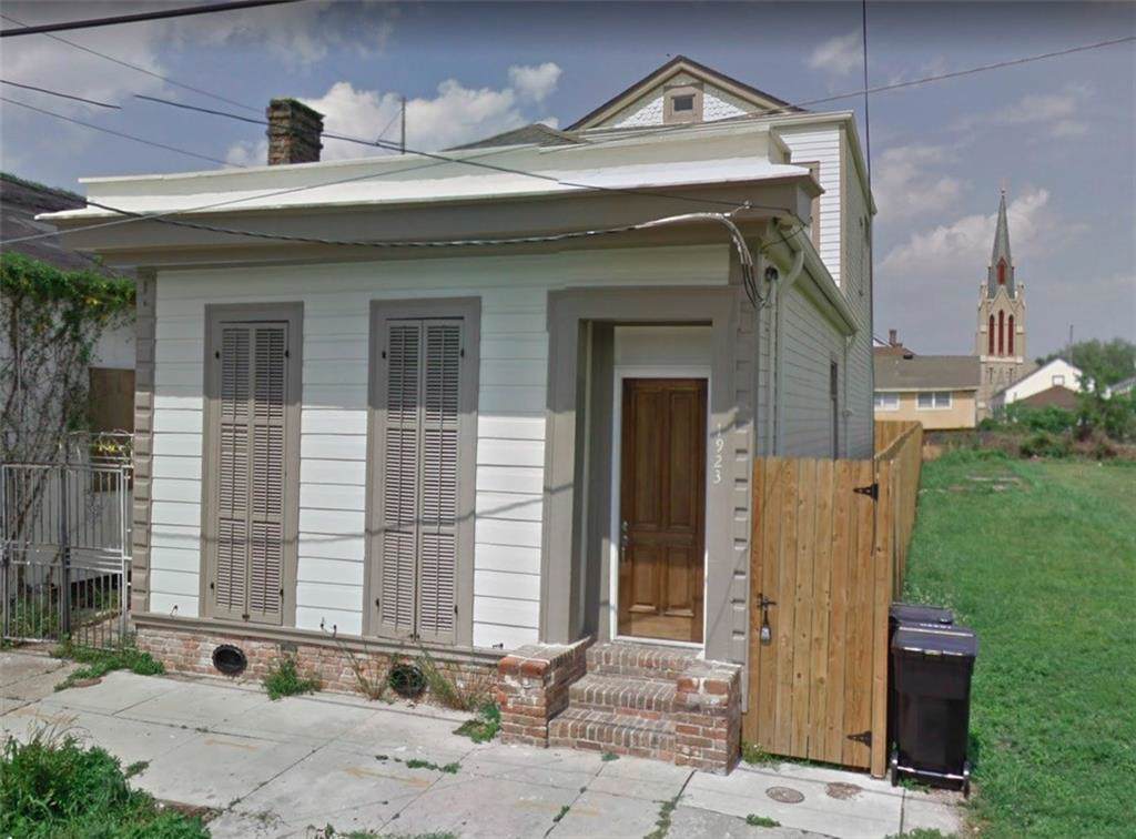1923 Dumaine Street - Photo 1