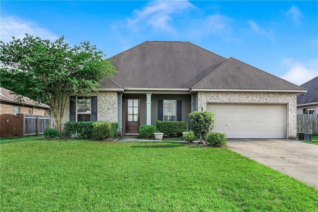 213 Long Leaf Court - Photo 1