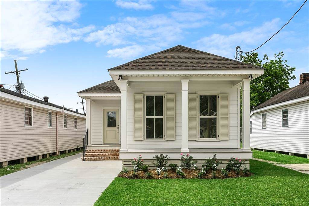 920 Romain Street - Photo 1
