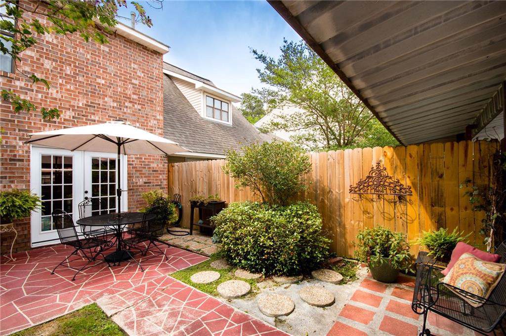 214 Pineridge Court - Photo 1 214 Pineridge Court - Photo 1
