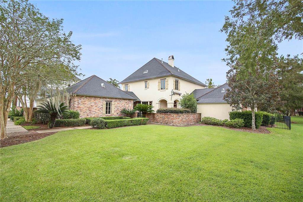 212 Forest Oaks Drive - Photo 1