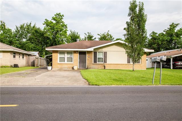 302 Barton Avenue - Photo 1