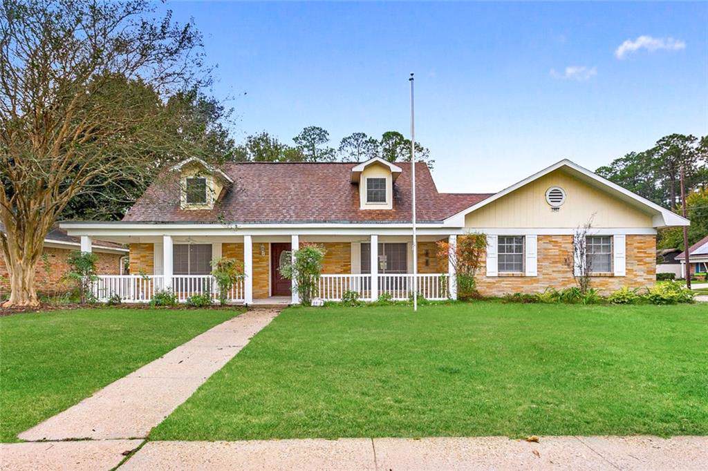 1407 Englewood Drive - Photo 1