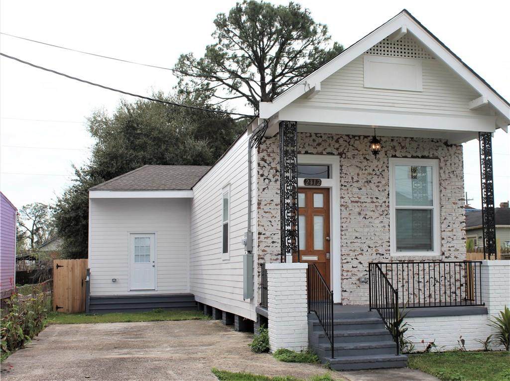 2312 Prieur Street - Photo 1