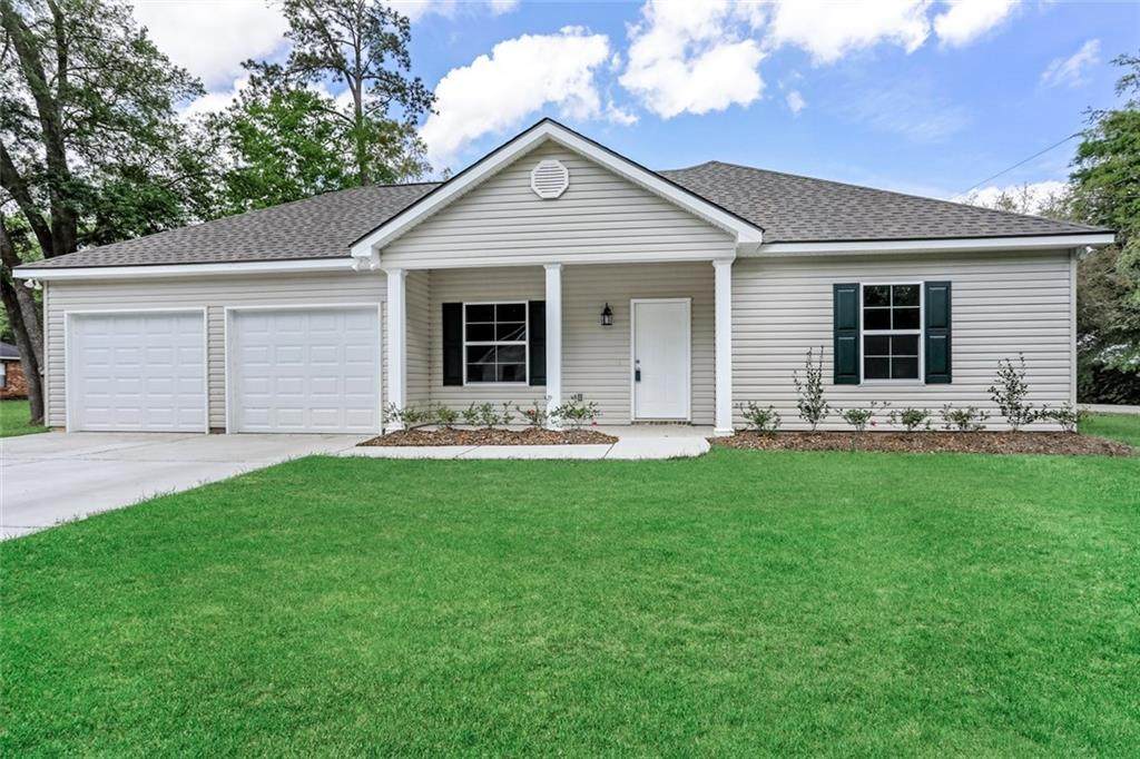 14881 Pine Avenue - Photo 1