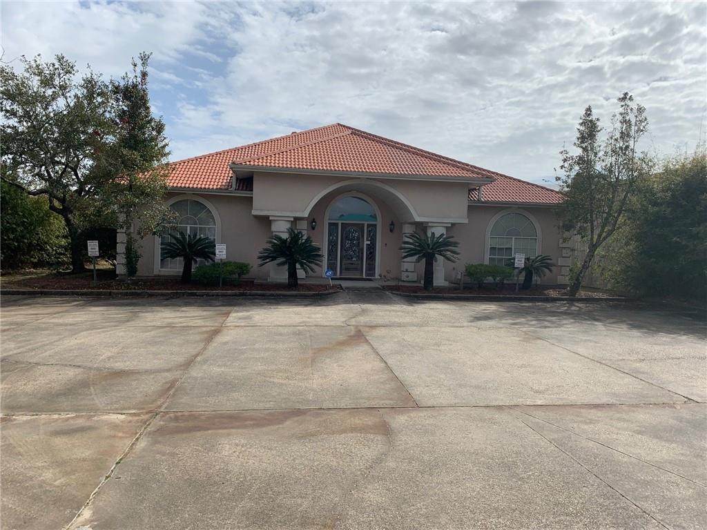 2345 Gause Boulevard - Photo 1