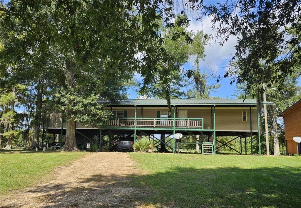 360 Island Drive - Photo 1
