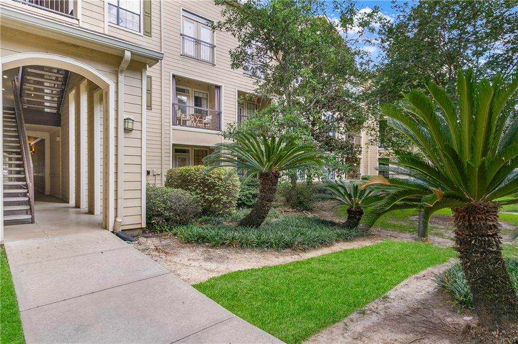 6765 Corporate Boulevard - Photo 1