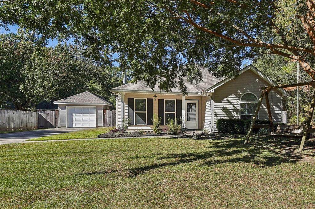 2098 Dupre Street - Photo 1