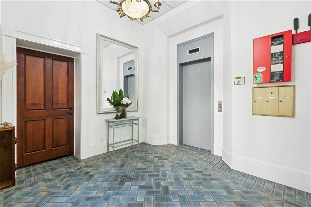 https://bt-photos.global.ssl.fastly.net/neworleans/orig_boomver_3_2542379-2.jpg