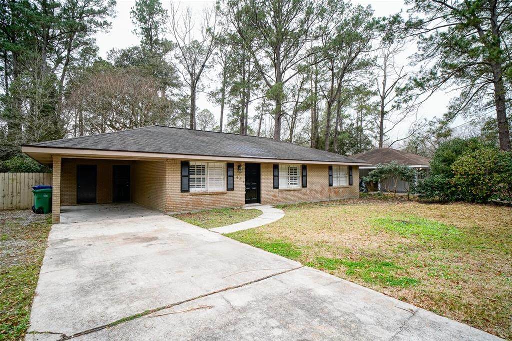 43 Hickory Drive - Photo 1